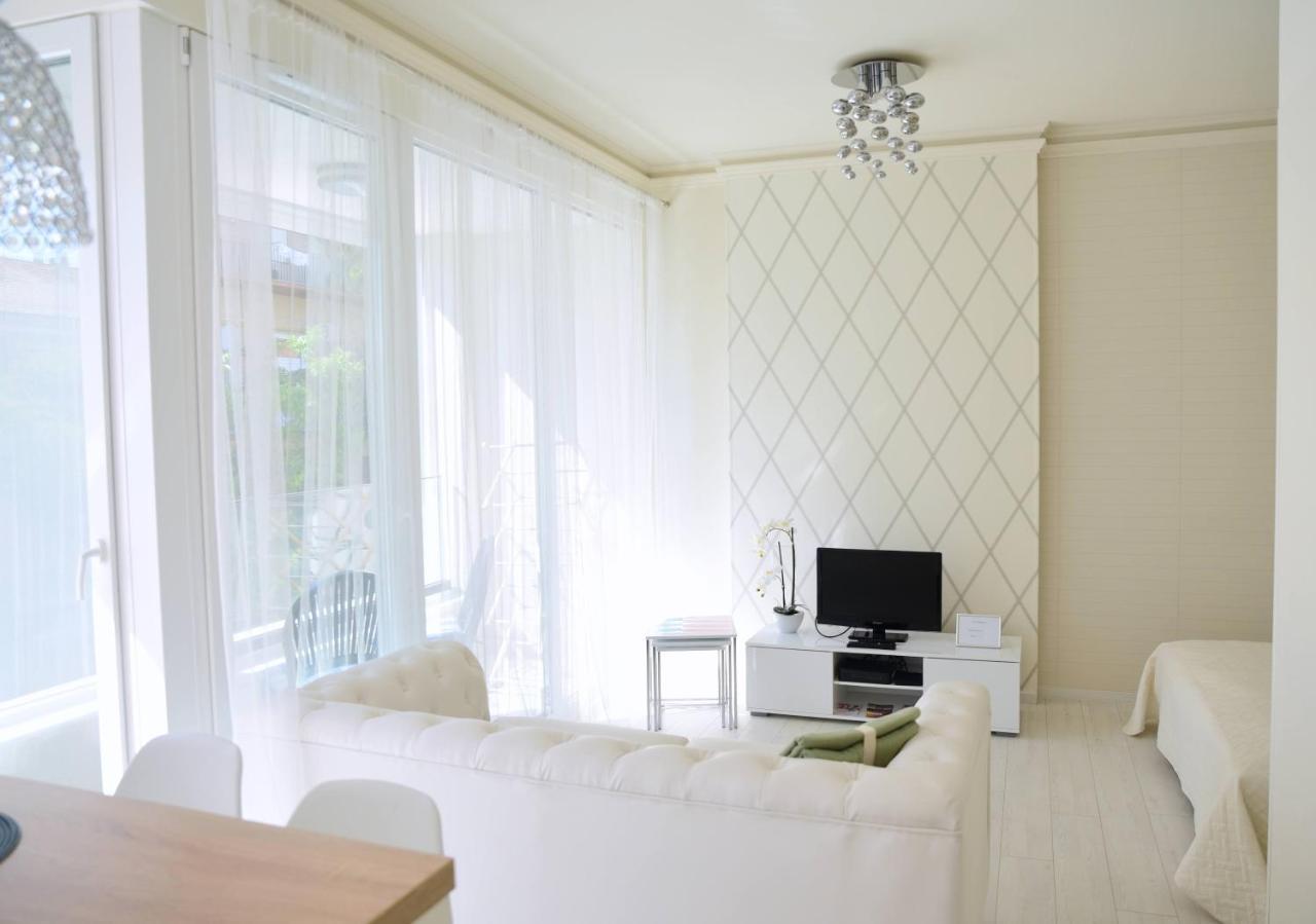 Cloe Apartman Szeged Exterior foto